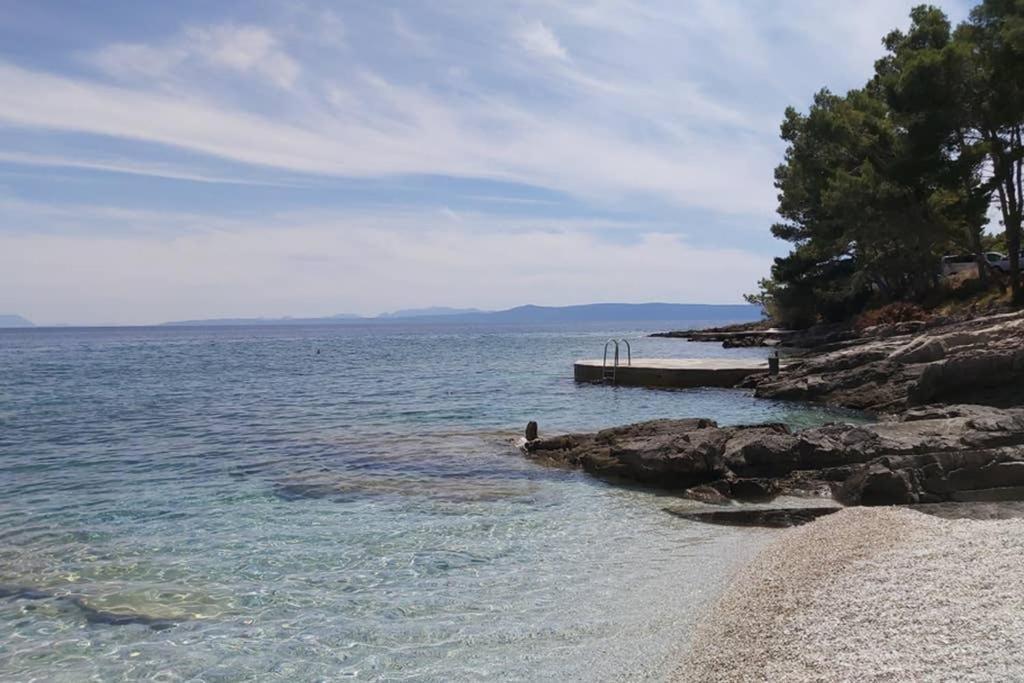 Apartment Brandel * Croatia * Brac * Selca * Puntinak Exterior photo